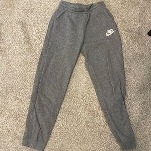Nike gray standard fit sweatpants